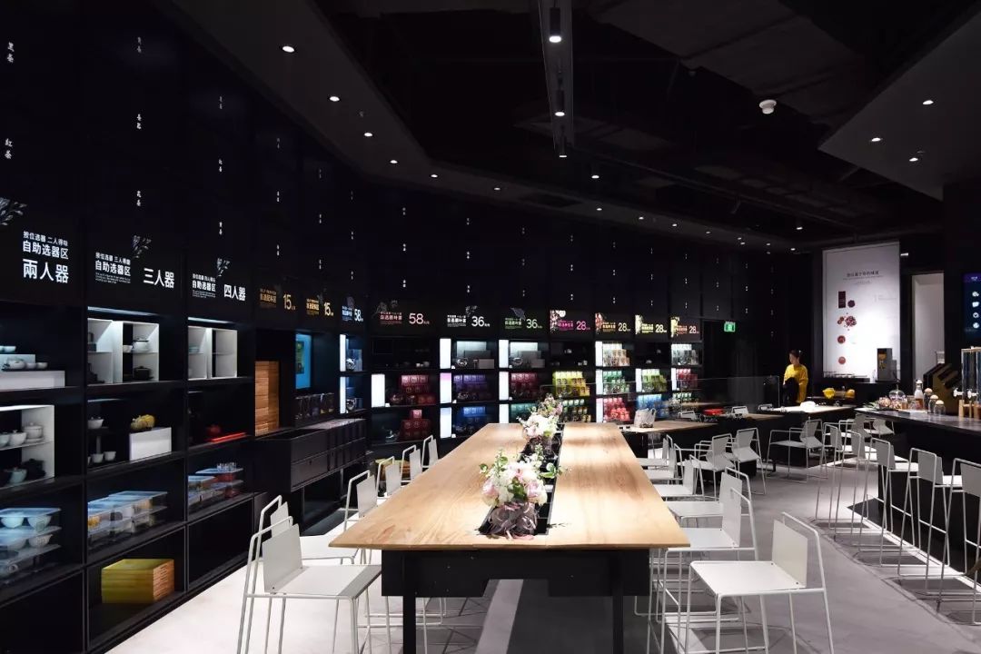 春天的第一杯茶颜悦色奶茶,春天的第一杯竹筒茶