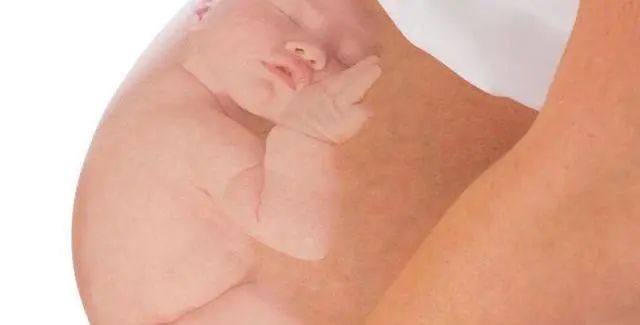 神奇！单靠一双手，隔着肚皮，就能把宝宝“转正”