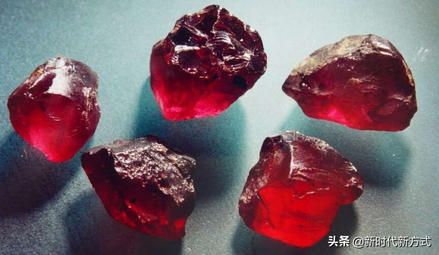 石榴石用什么仪器鉴定,石榴石辨真伪