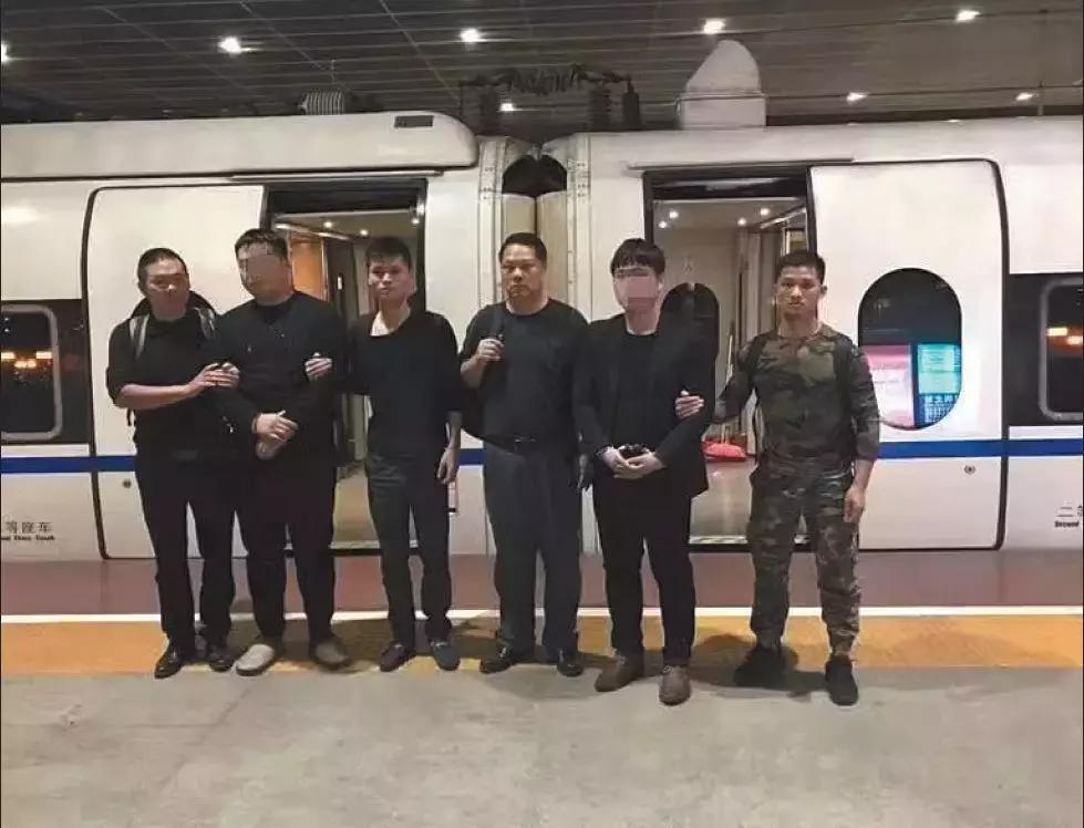 线下如何应对职业打假人敲诈,被职业打假人恶意投诉可以报警吗