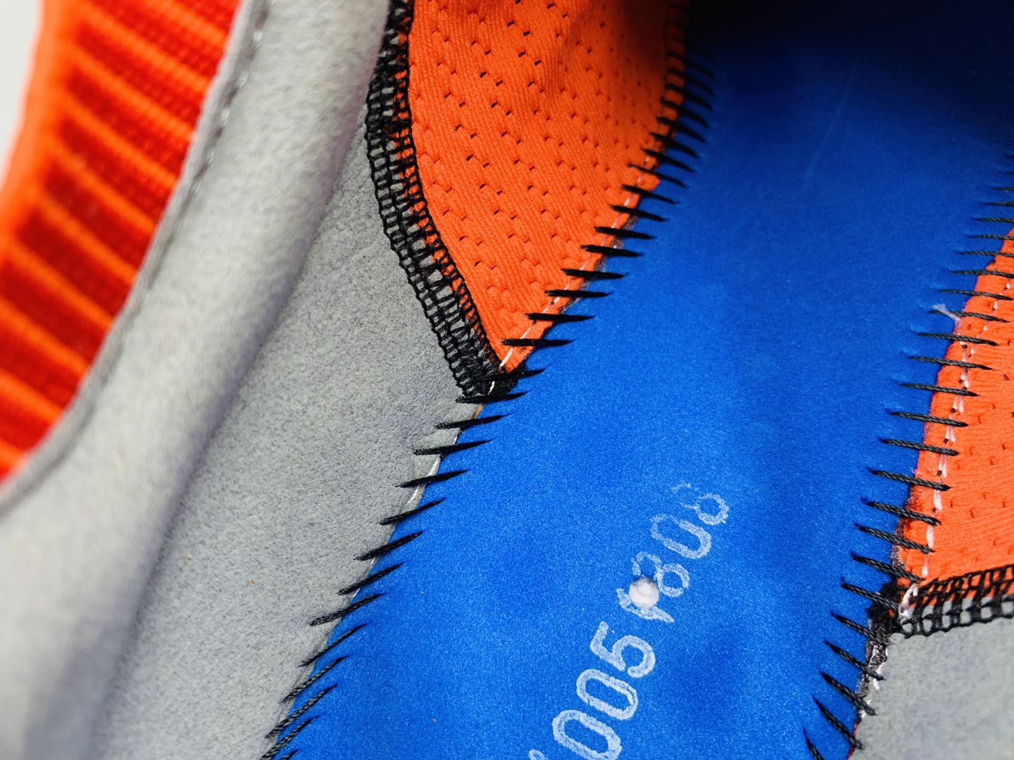 一双“漂浮”鞋—布鲁克斯BrooksLevitate2