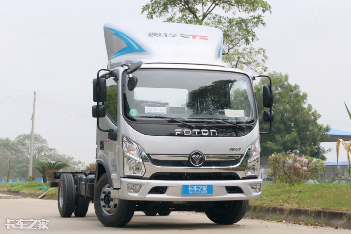 上汽跃进轻卡c300对比奥铃速运,奥铃cts4.2米轻卡试驾