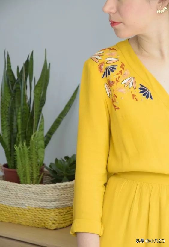 衣服穿久了太旧怎么翻新,旧衣服怎么改造可以穿