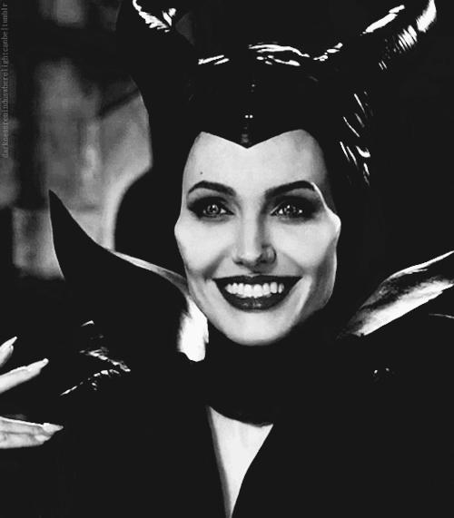 她们说，这次的女王节可以买到最想去的“目的地”