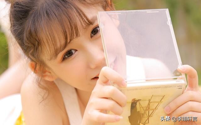 男朋友有多黏人,男朋友有个粘人的兄弟