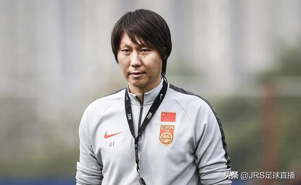 李铁为什么当国足教练,李铁为什么会当教练