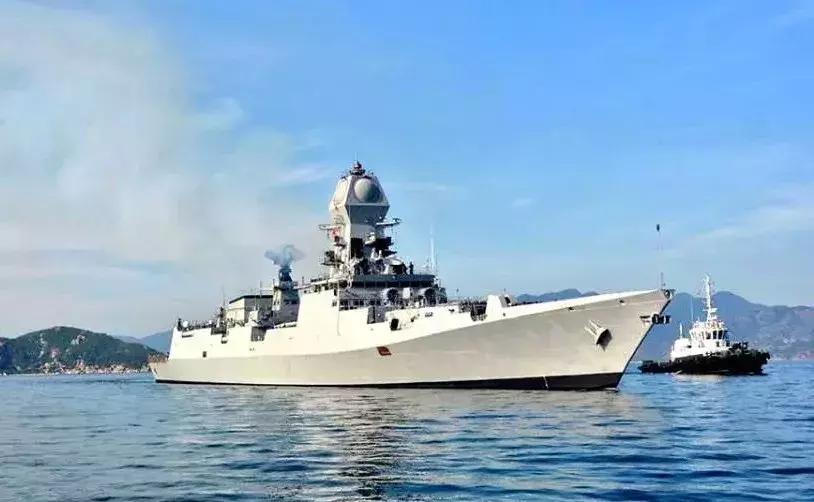 70周年大阅兵海军战舰,2019年海军70周年大阅兵舰艇