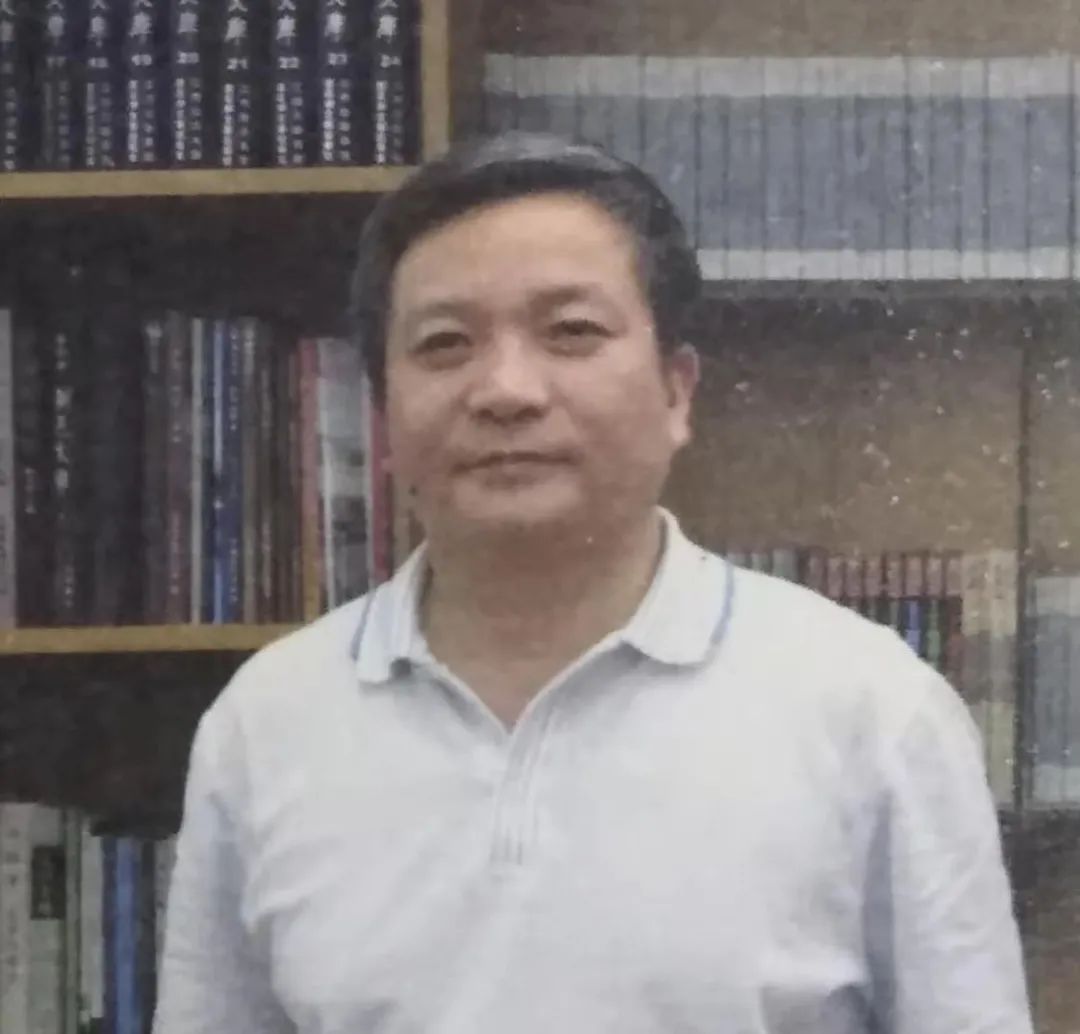 词醇烹荟萃，韵雅宴婵娟众诗友贺读《幽岫春苔》诗词专辑三