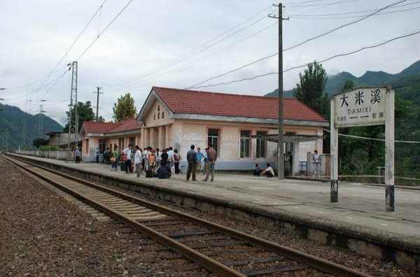 襄渝铁路湖北襄阳站点,襄渝线都有哪些车站