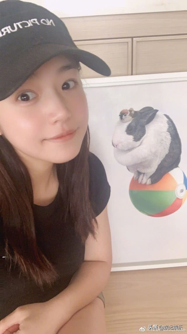 陈晓陈妍希夫妇发糖,陈妍希和陈晓甜蜜互夸秀恩爱