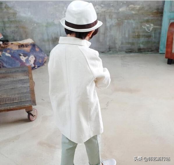 童装款式流行趋势调查,看好韩版童装的个性与活力