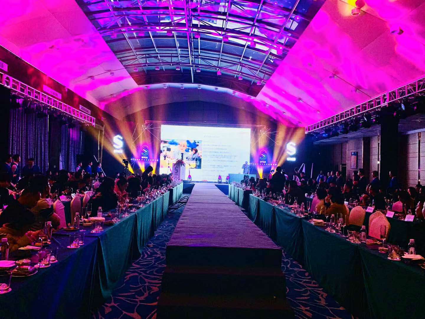 纯正西班牙派对文化空袭南充SPACE将彻底颠覆平凡的夜生活