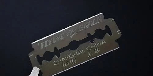 中国刀片之王：靠做山寨货打败美国企业，还把正品公司收购了