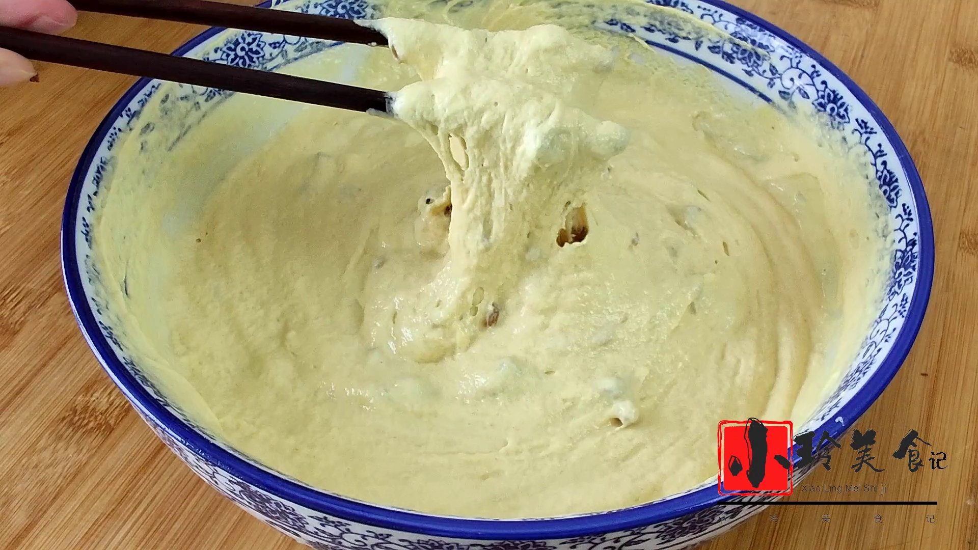 小米做的脆脆的米糕,纯小米牛奶糕做法