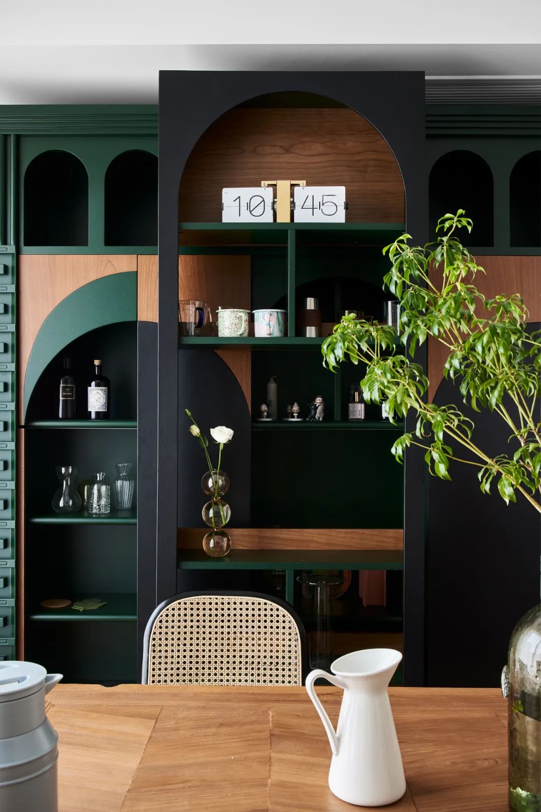 邻居秀家|细节控的家有多治愈?单凭她家开关就能出圈了