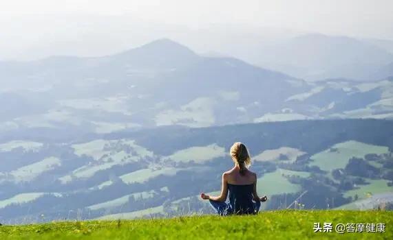 4.4元看好了1500元没解决的毛病，这就是中医知识的价值