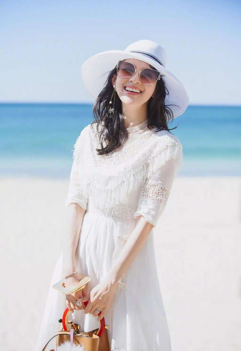 最美公交阿姨图片,公交最美老阿姨