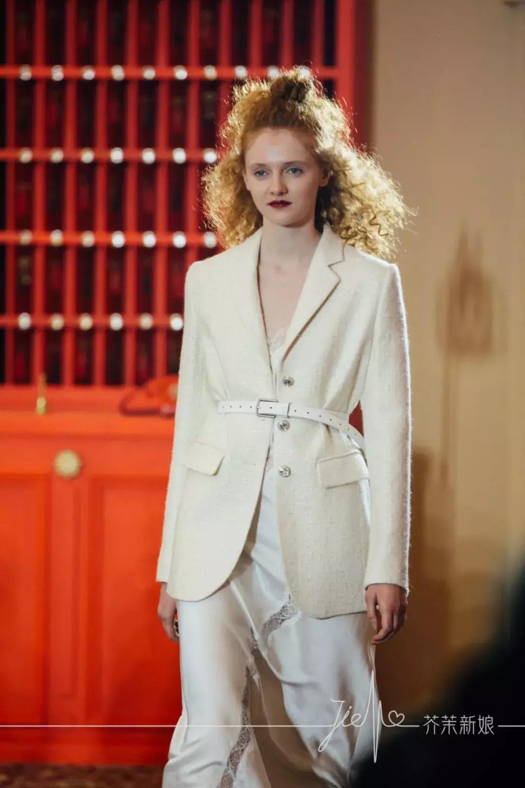 芥茉新娘婚纱品牌介绍,芥末发布会完整视频