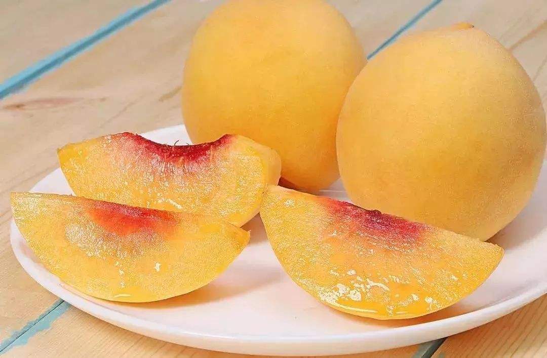 桃子怎样挑选最好吃,桃子挑选方法
