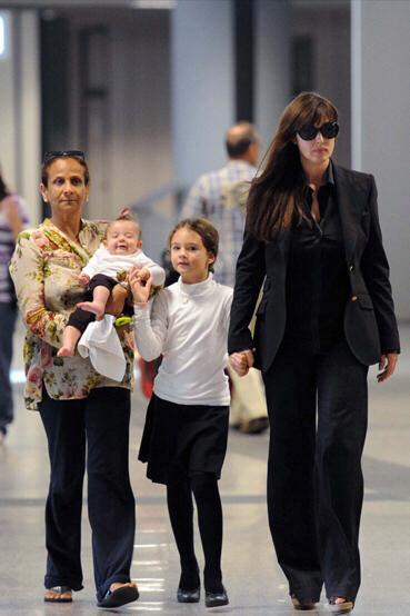 意大利女神莫妮卡·贝鲁奇，17岁女儿长得真漂亮，继承妈妈的美貌