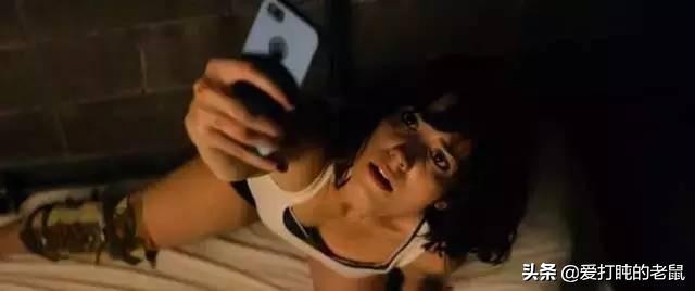 真实事件改编电影女孩被囚禁地窖,少女被变态囚禁八年真实案改编