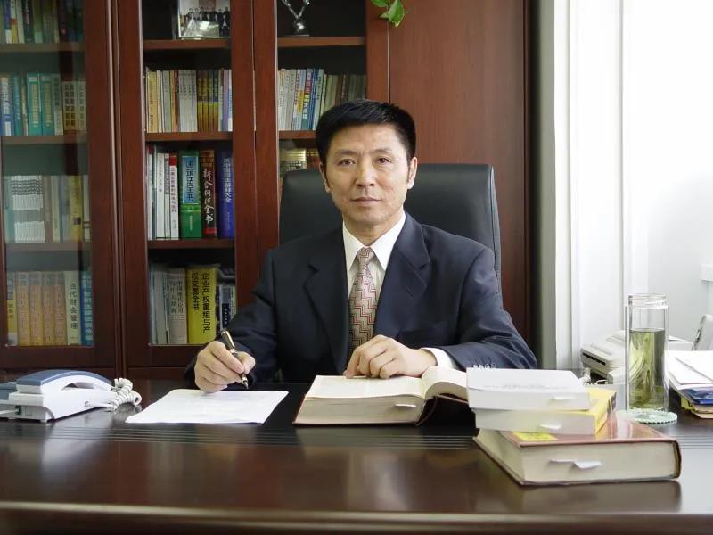 蓝鹏律师事务所明星案件,蓝鹏成都律师事务所怎么样