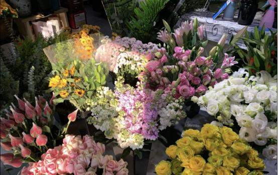 西安花卉市场下午鲜花便宜,西安哪个鲜花市场最大最便宜