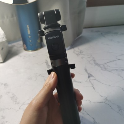 华为三脚架自拍杆af15怎么用,华为有线自拍杆的使用方法及操作
