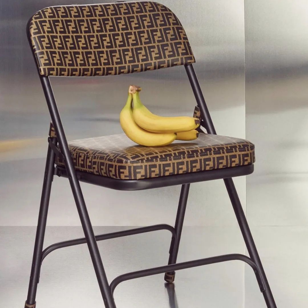 RR·TRENDS|时尚圈新潮流：可穿戴的艺术