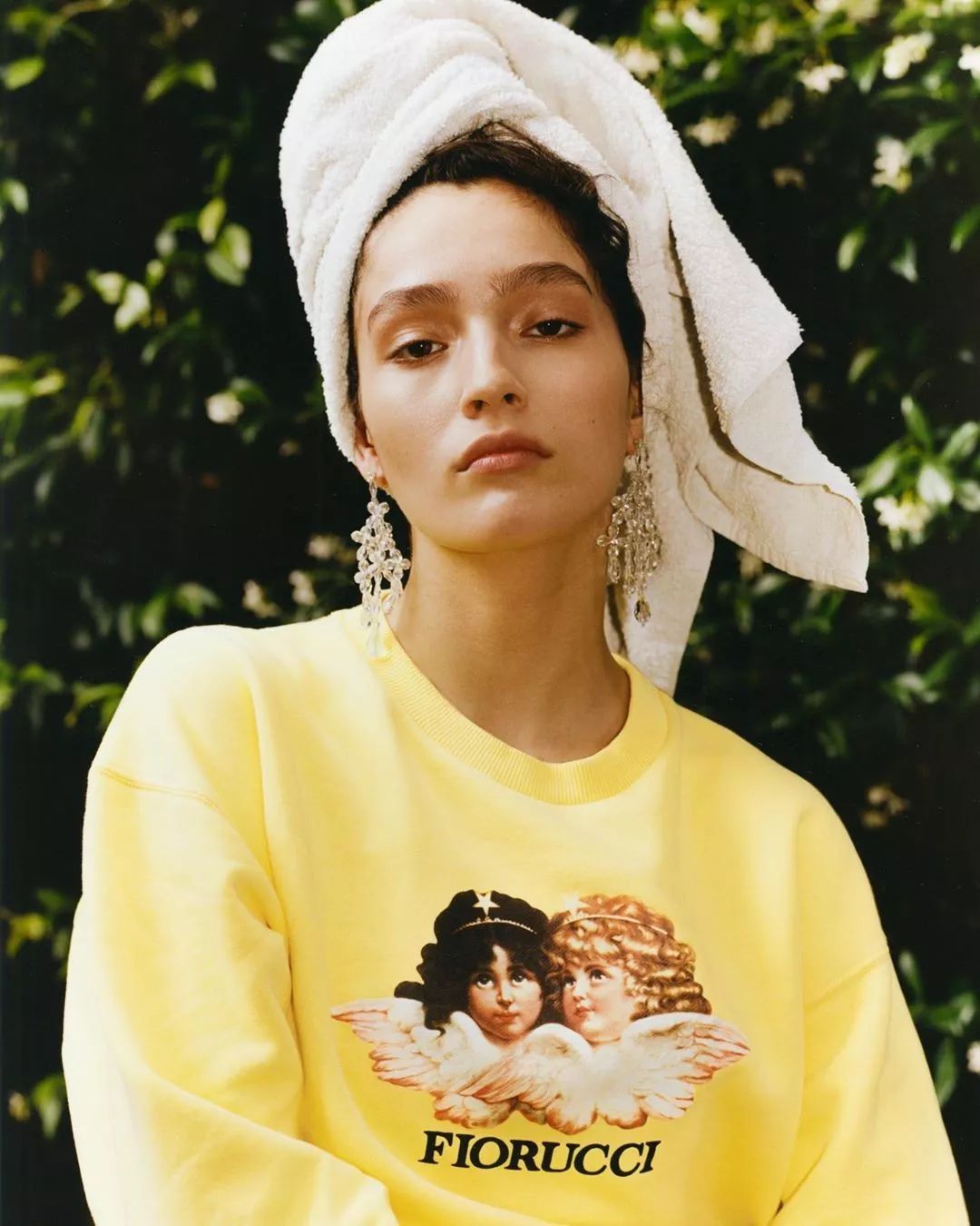 人间芭比lisa蓝色眼睛,人间芭比lisa出现后遗症