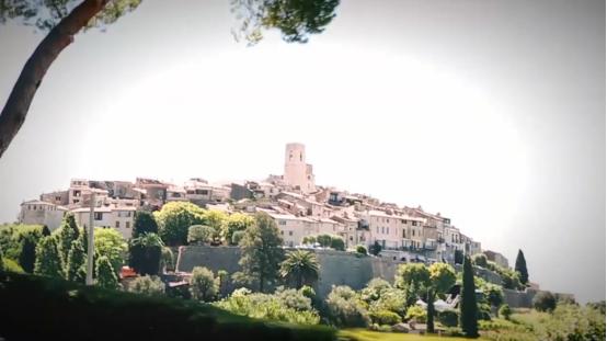 这位贵族后裔，让全球女性疯狂