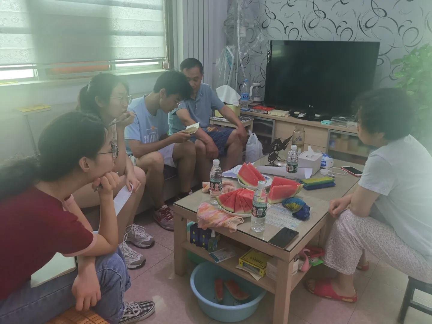 一腔热血献军营,一腔热血献警营