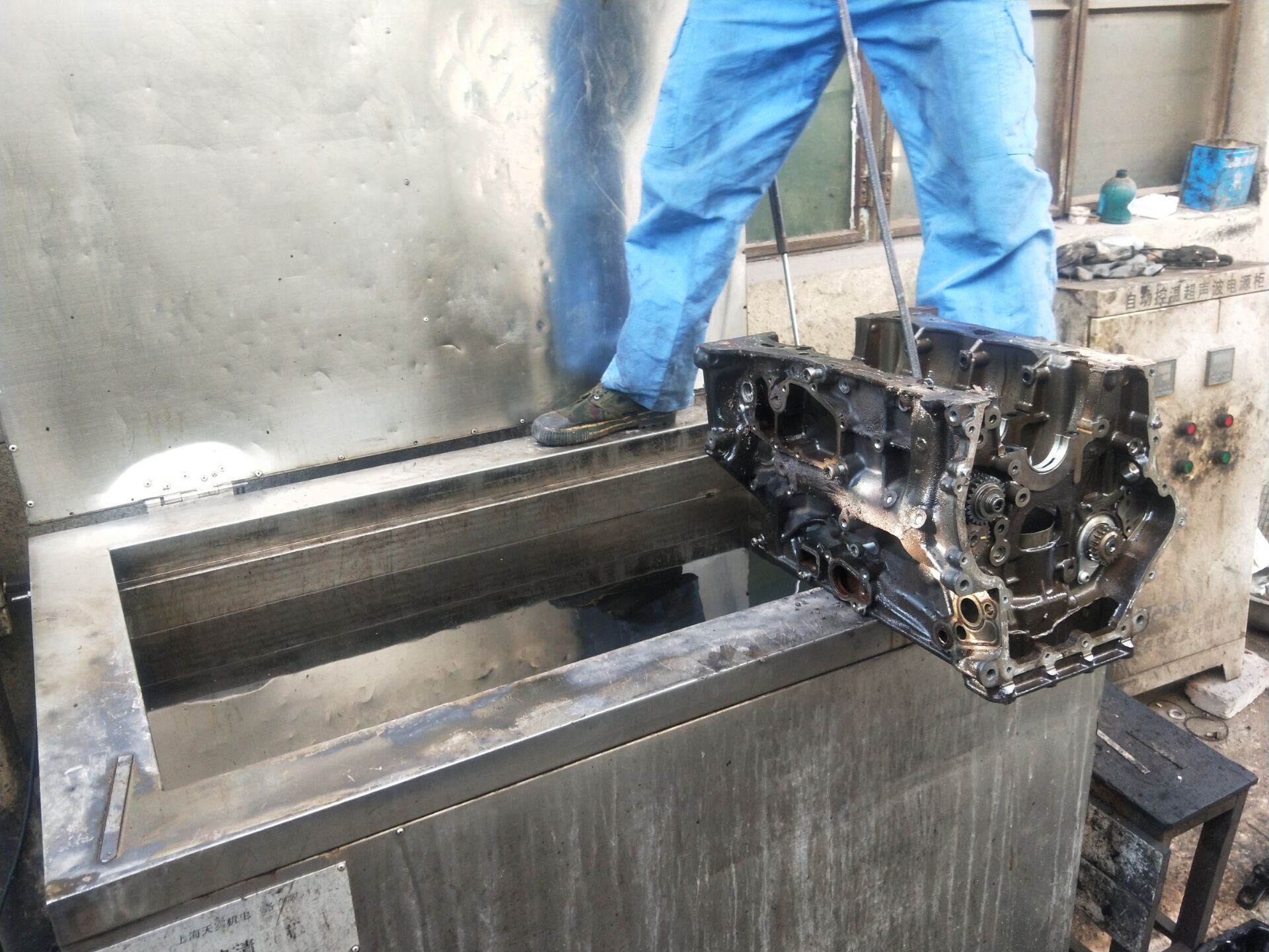 新帕萨特ea888大修多少钱,大众帕萨特ea888烧机油能修好吗