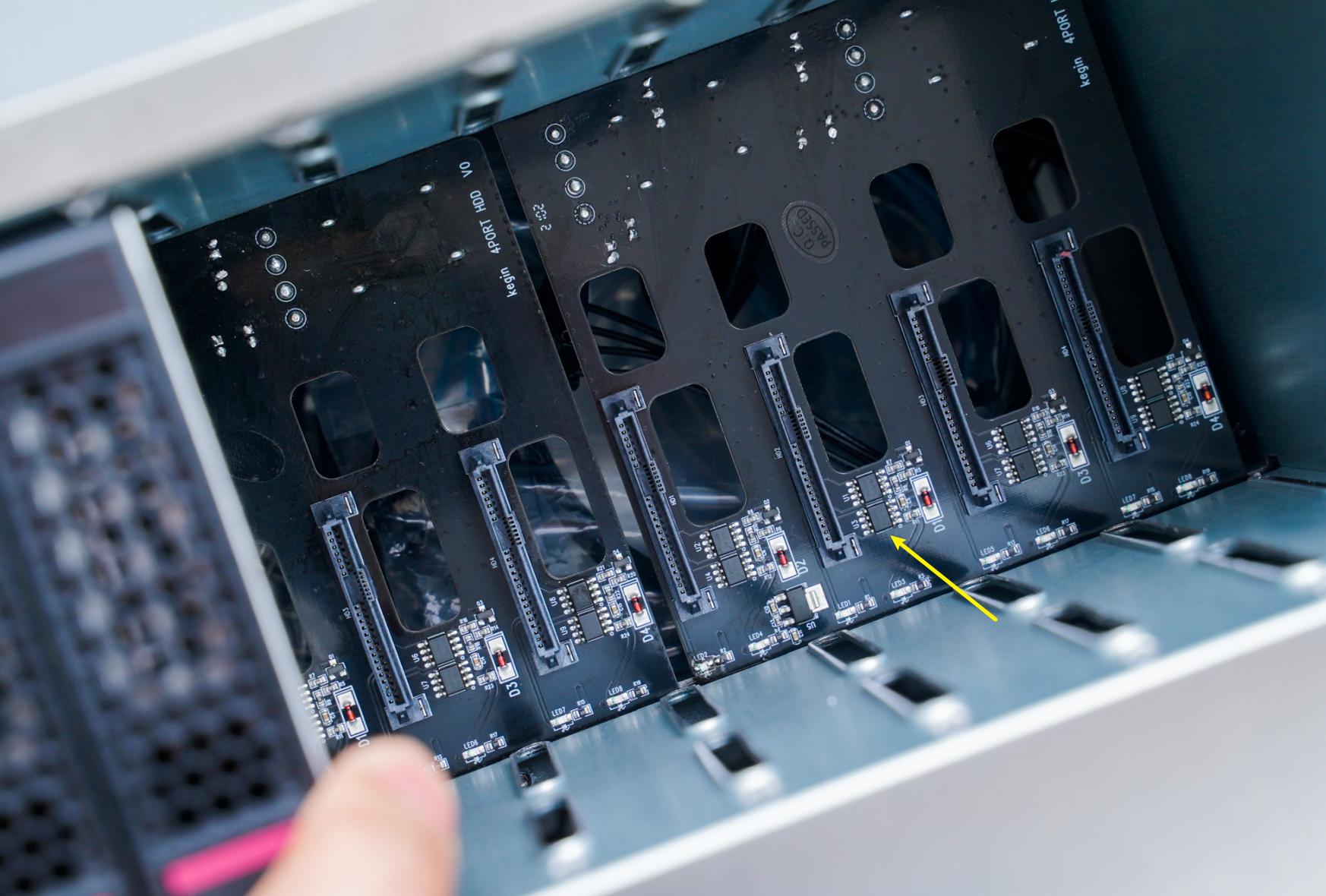 鑳借matx涓绘澘鐨刵as鏈虹,鏂囪弻瑁卬as