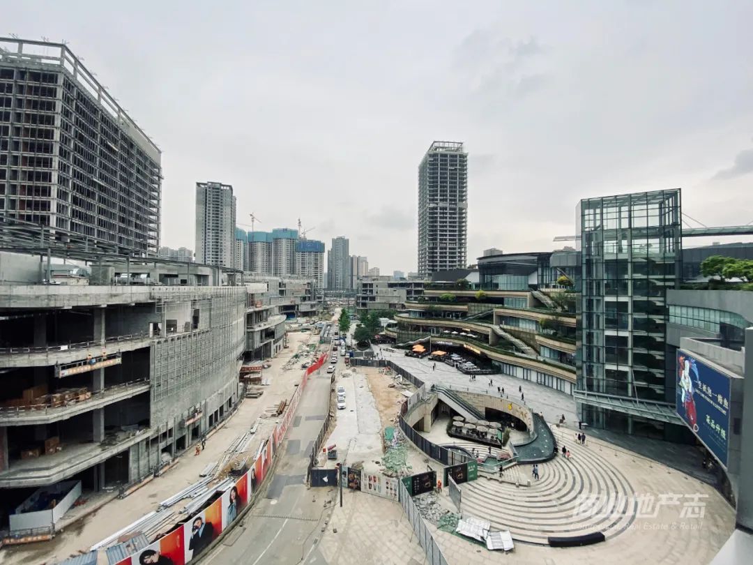 成都万象城线下观赛,成都万象城二期奇幻森林