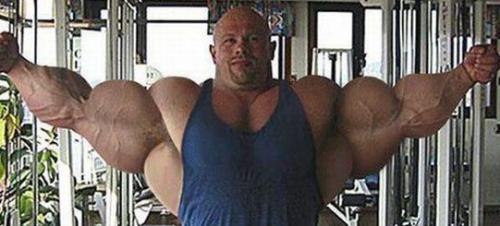 为什么中国人那么喜欢suv车型,为什么现在人都喜欢suv车型