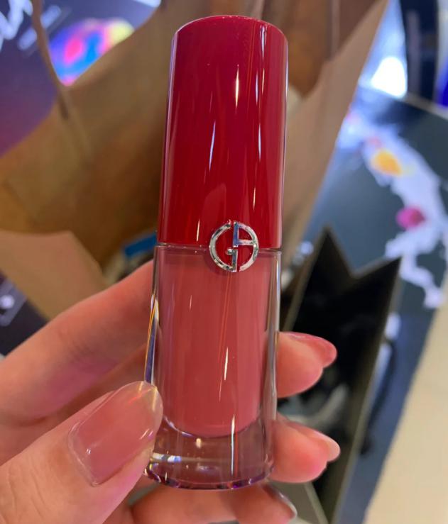 素颜涂口红阿玛尼205,日常素颜黄皮口红推荐阿玛尼405