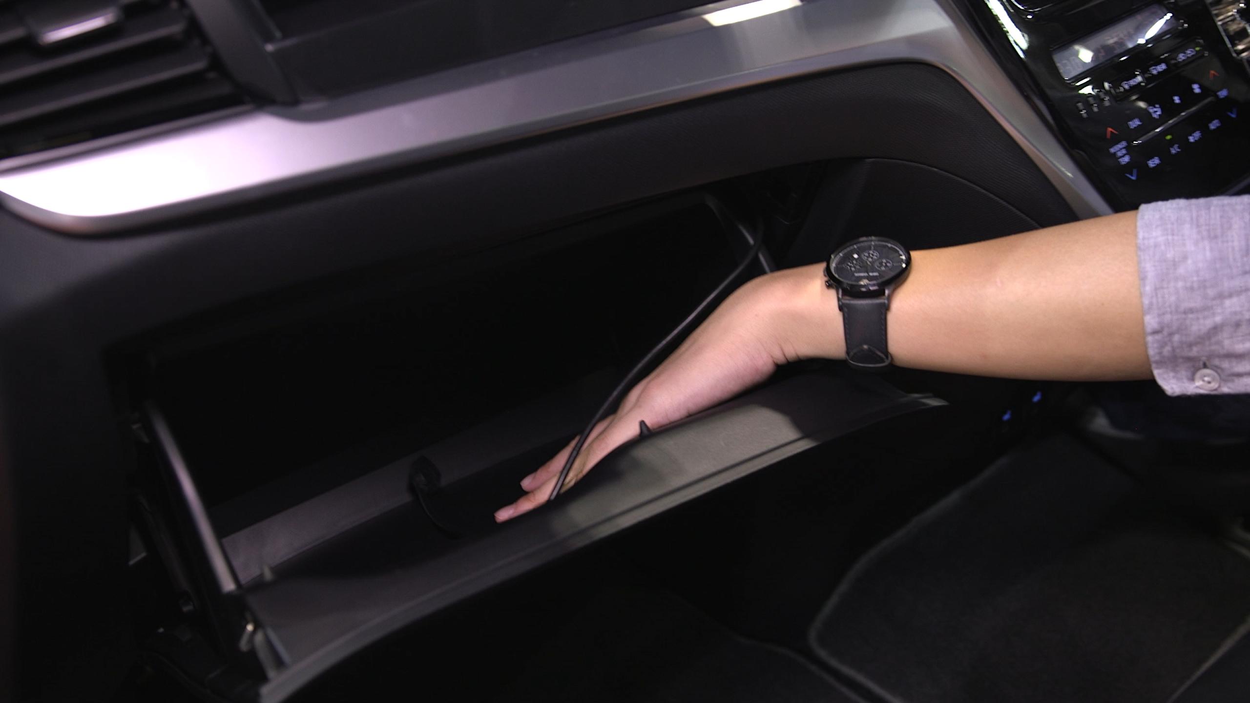 丰田普瑞维亚2024款日本本土版,老丰田大霸王普瑞维亚