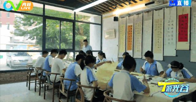 这所“牛”校养了羊?《T游光谷》新主播带你看光谷实验中学