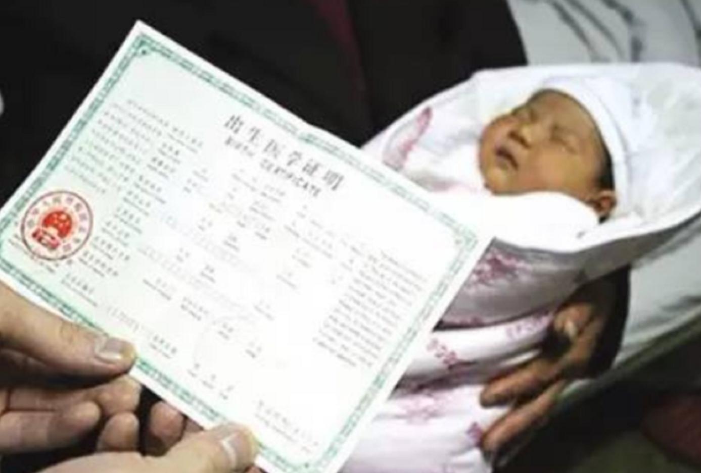 爸给儿子取名字,爸爸给孩子取名护士少写一笔