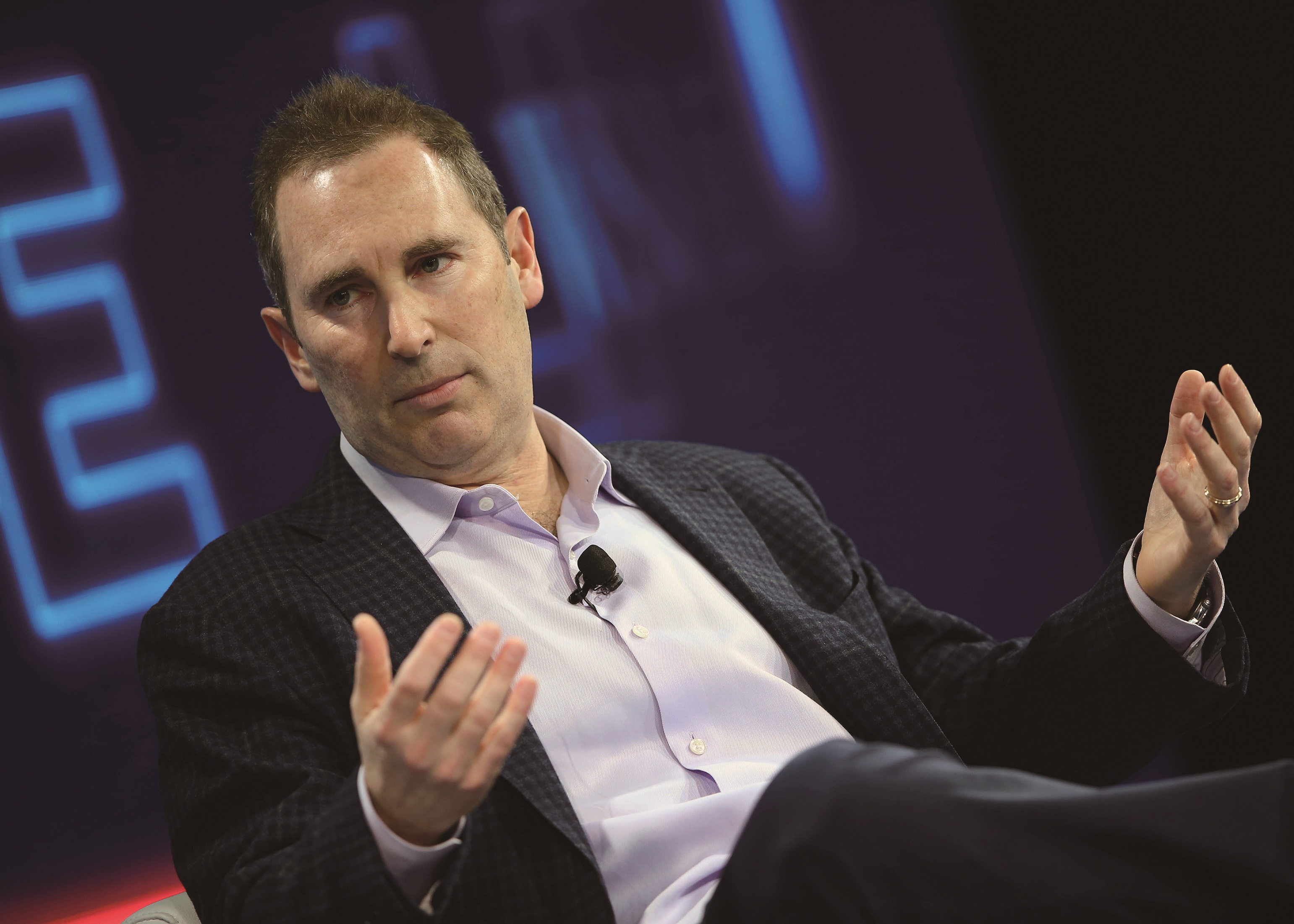 亚马逊是网上商城还是网上书店,亚马逊最大的网上书店在哪里