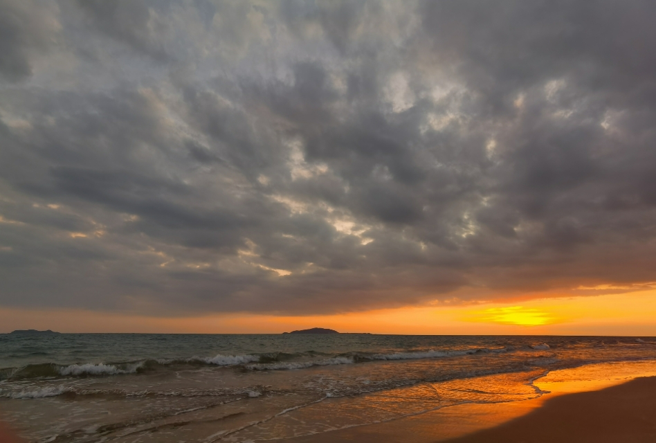 海南房价与收入,海南省哪个县房价最便宜