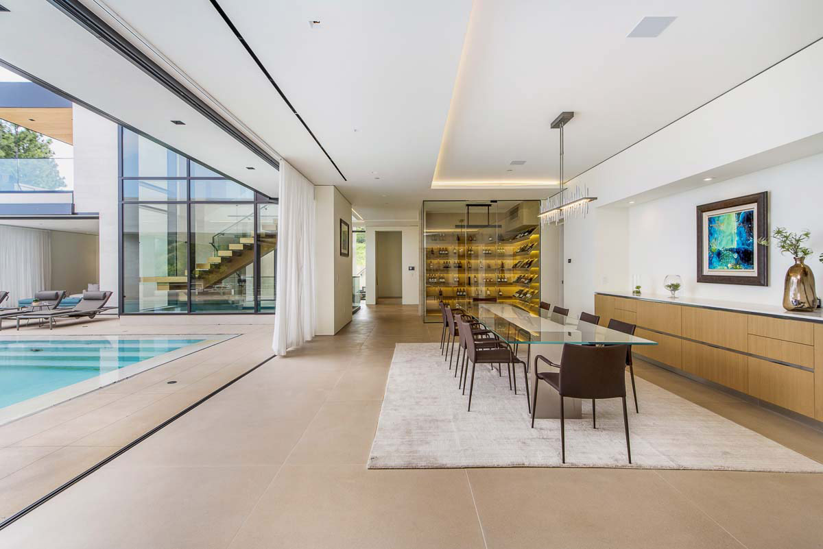 没有泳池的房子,没有泳池和花园的别墅