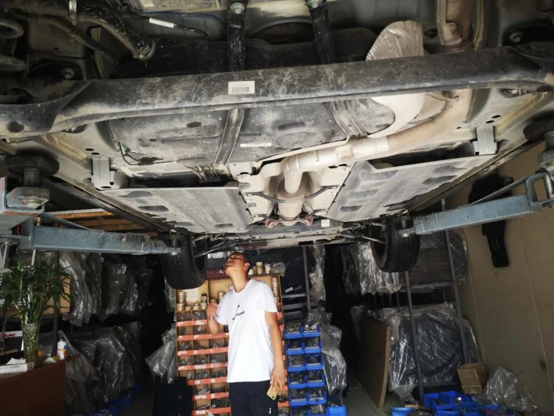 二手吉利缤越和昂克赛拉哪个好,吉利缤越和领克02怎么选