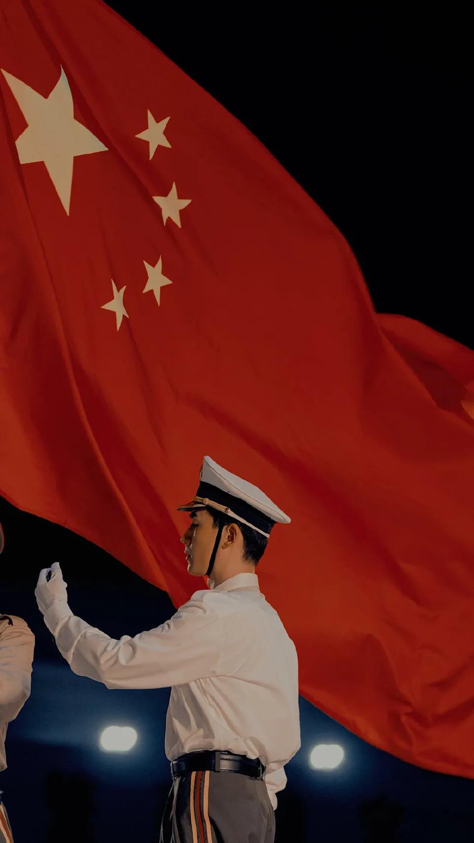 出圈神图高颜值,那些出圈的神图瞬间