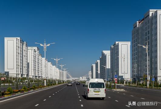 土库曼斯坦是从伊朗独立出去的吗,土库曼斯坦首都阿什哈巴德