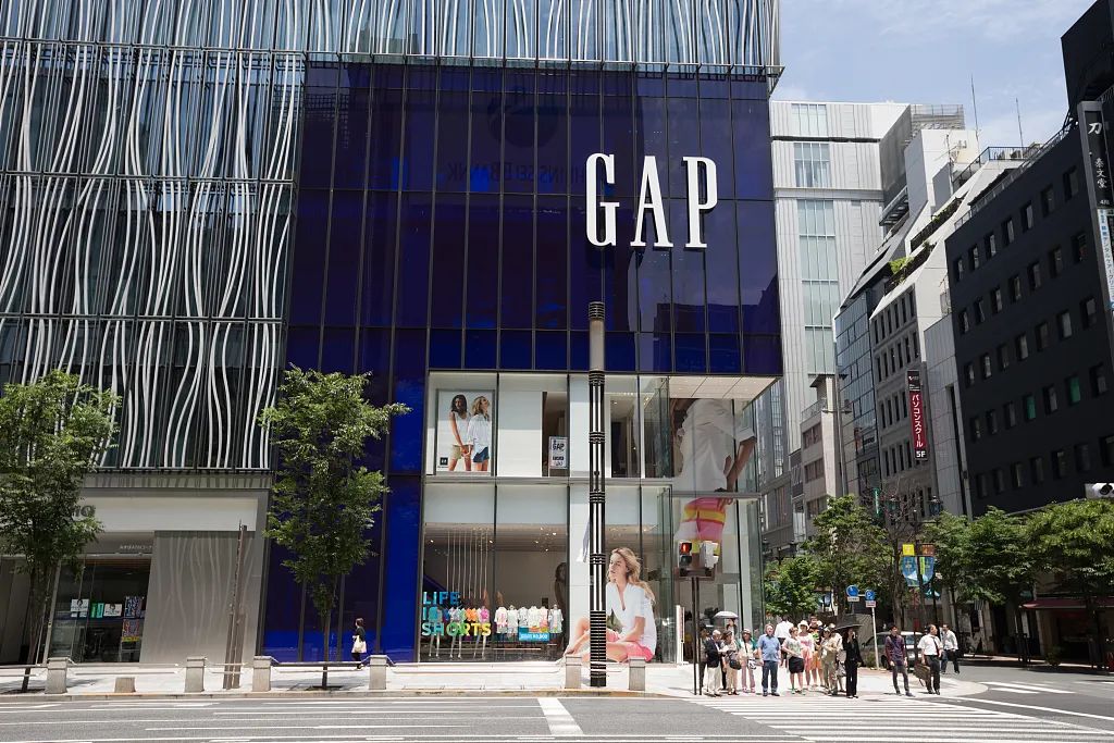 美国低端服装品牌gap,美国服装巨头gap到底多少亿美元