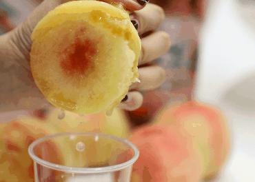 一张嘴臭牙齿就臭怎么办,一张嘴就口臭小妙招