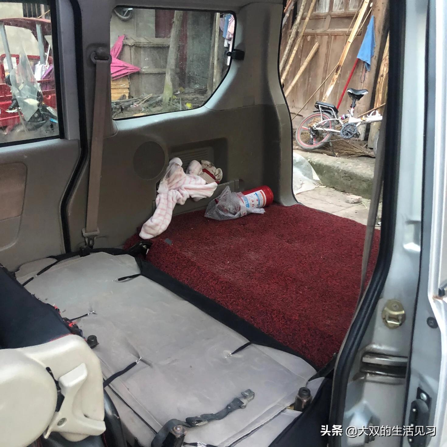 浪迪铃木面包车价格,铃木浪迪面包车车身一边高一边低