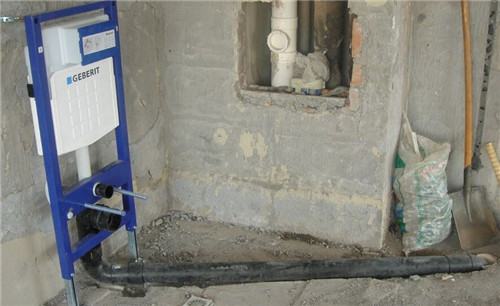 卫生间马桶移位怎么处理好,卫生间马桶位置不满意可以移位吗